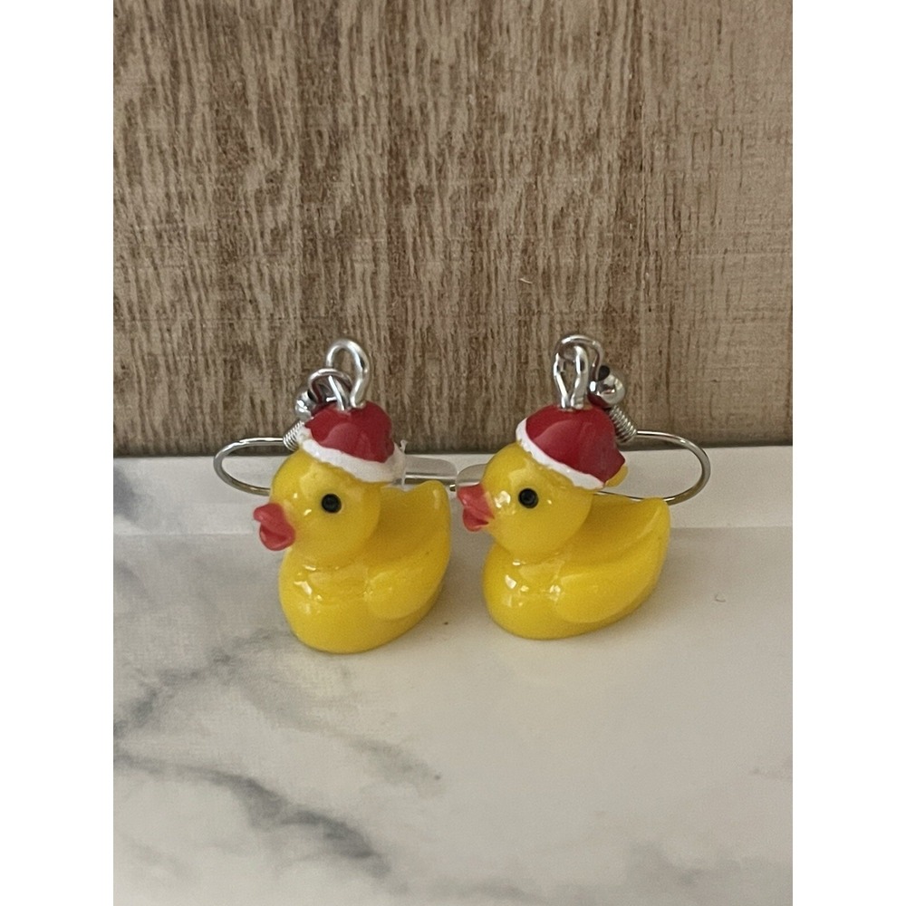 Christmas Holiday  Tiny Small Yellow Ducks  & Santa Hat  Women Earrings New